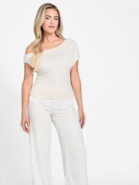 $49 Guess Eco Miraya Off-the-Shoulder Top Dove White Size M